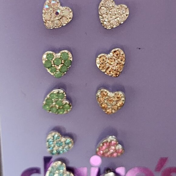 5 Pairs Claire's Sensitive Solutions Crystal Heart Pierced Earring Variety Pack - Picture 5 of 17